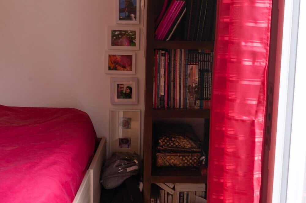 Photo of Bedroom in Issy-les-Moulineaux