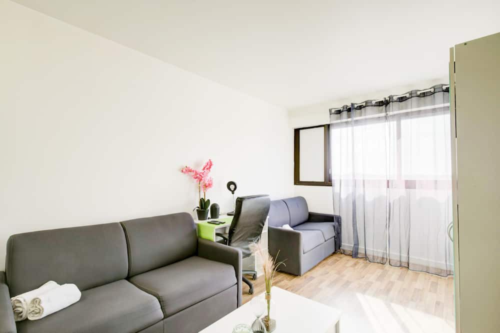 Photo of Livingroom in Front de Lac