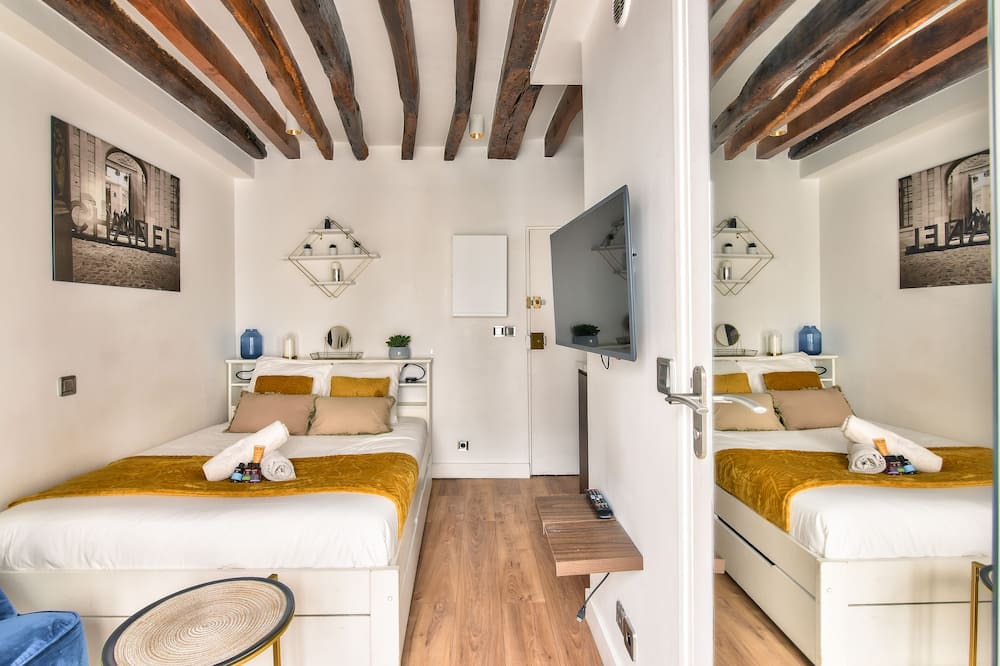 Photo of Bedroom in Arts-et-Metiers