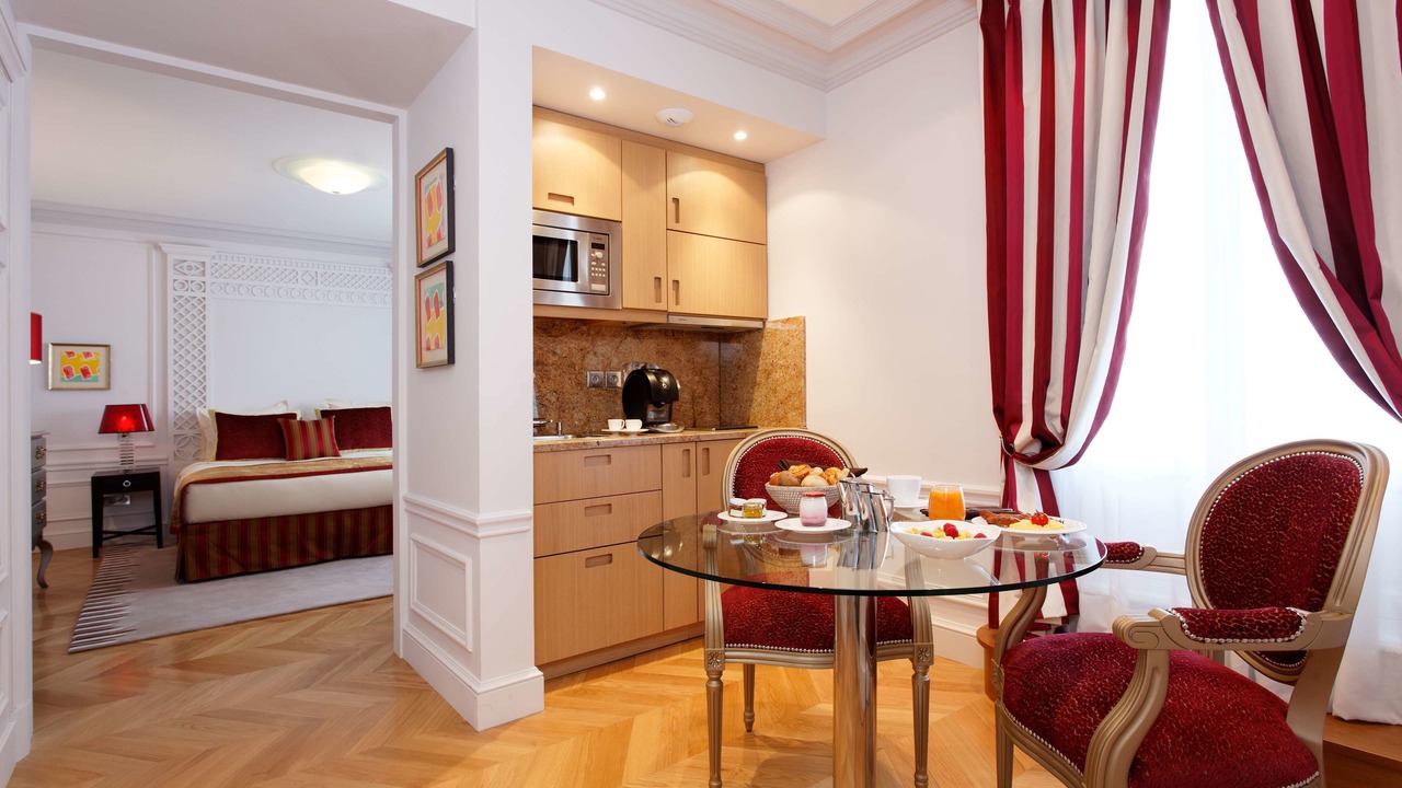 Photo of Bedroom in Chaillot