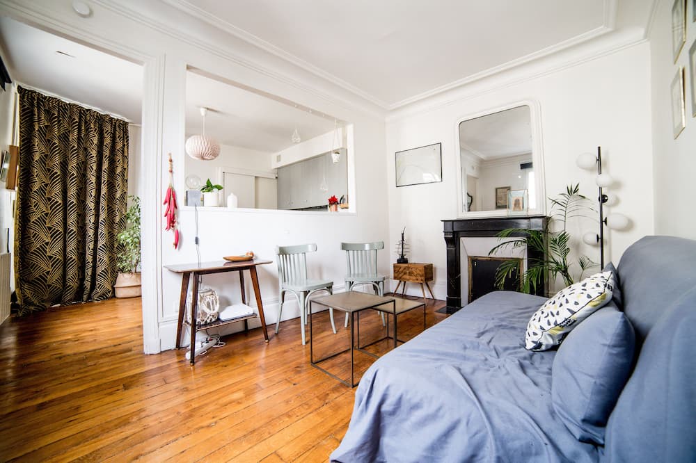 Photo of Bedroom in Quartier de la Folie-Mericourt