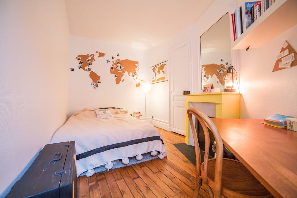 Photo of Bedroom in Quartier de la Folie-Mericourt