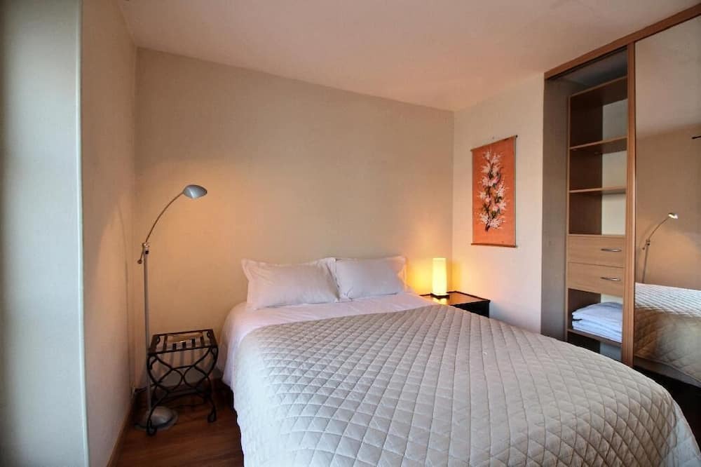 Photo of Bedroom in Marais
