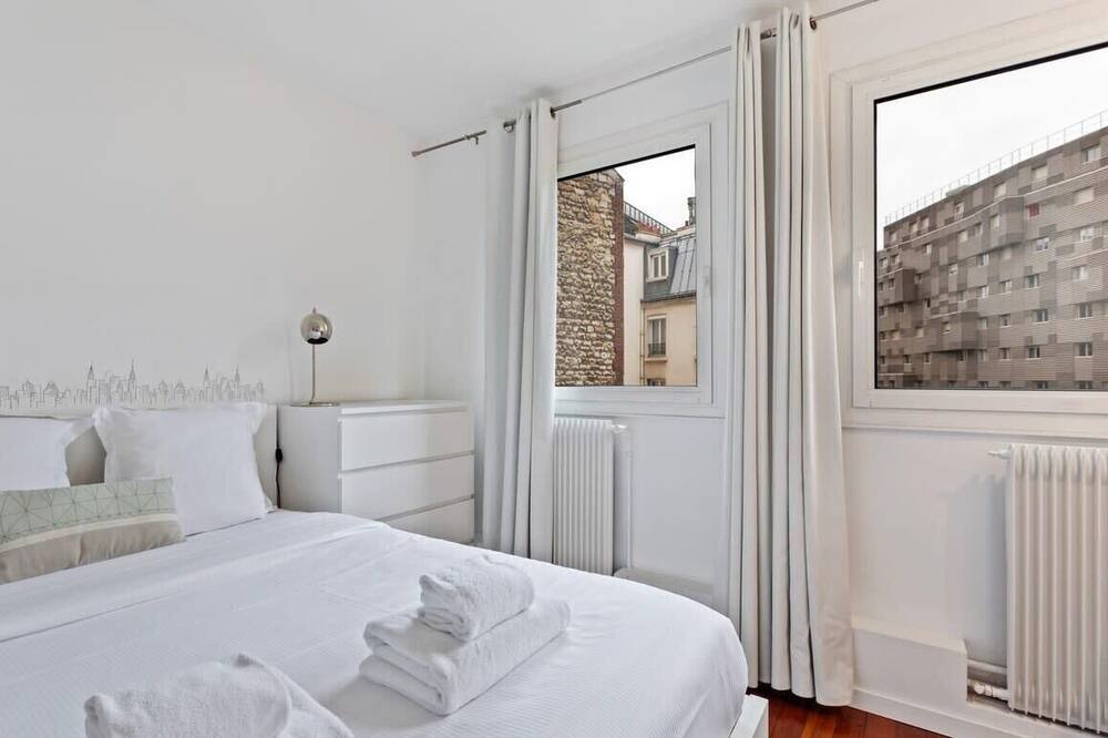 Photo of Bedroom in Grenelle