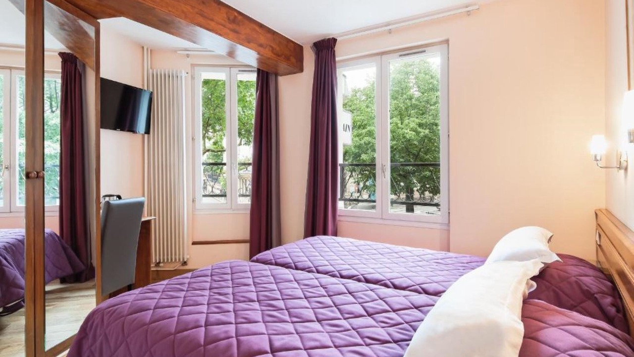Photo of Bedroom in Enfants-Rouges