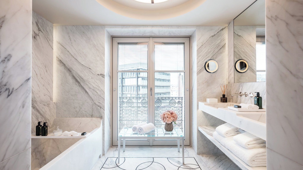 Photo of Bathroom in 6th Arrondissement