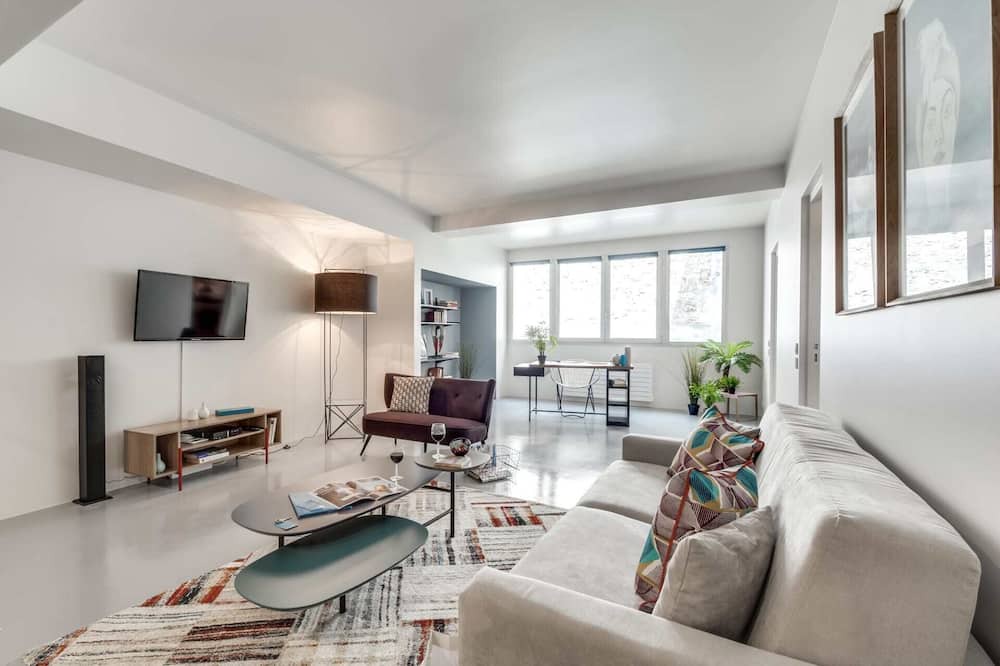 Photo of Livingroom in Quartier Sainte-Avoye