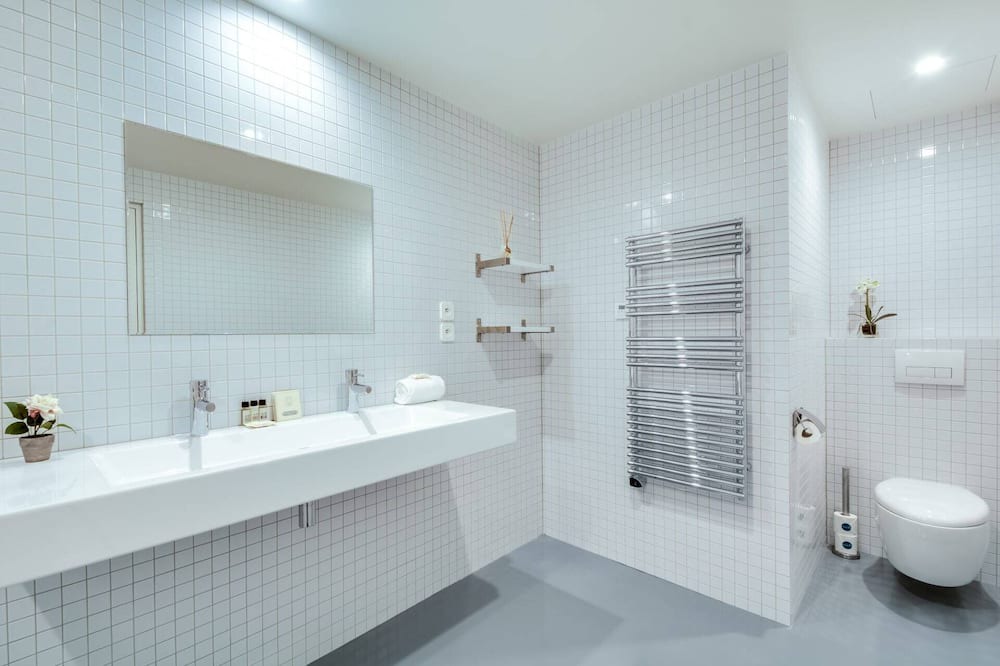 Photo of Bathroom in Quartier Sainte-Avoye