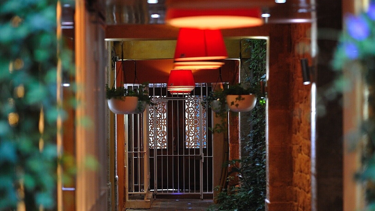 Photo of Outdoor in Arts-et-Metiers