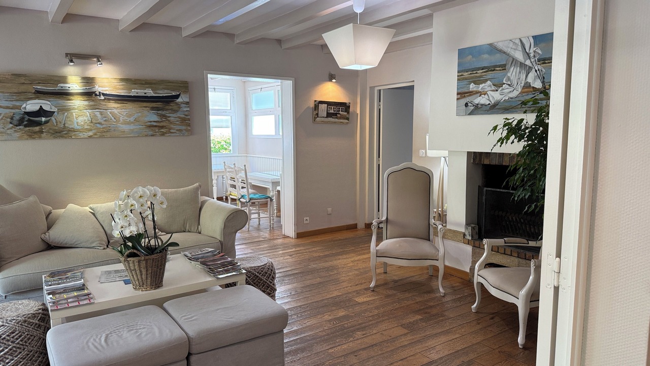 Photo of Livingroom in Cap-Ferret
