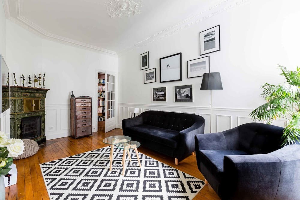 Photo of Livingroom in Passy