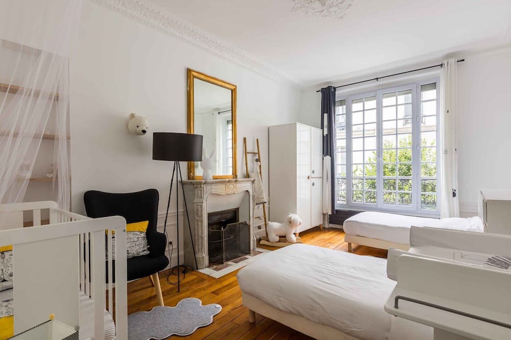 Photo of Bedroom in Passy