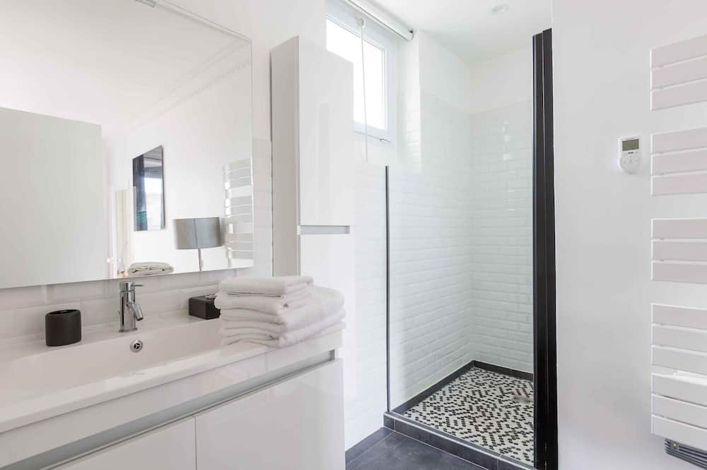 Photo of Bathroom in Passy