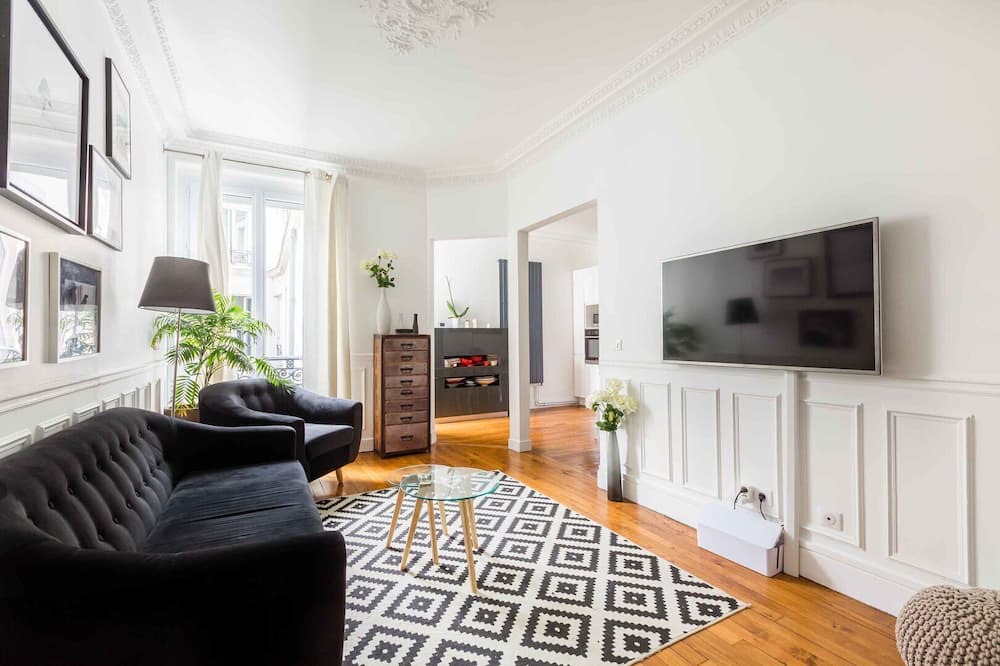 Photo of Livingroom in Passy