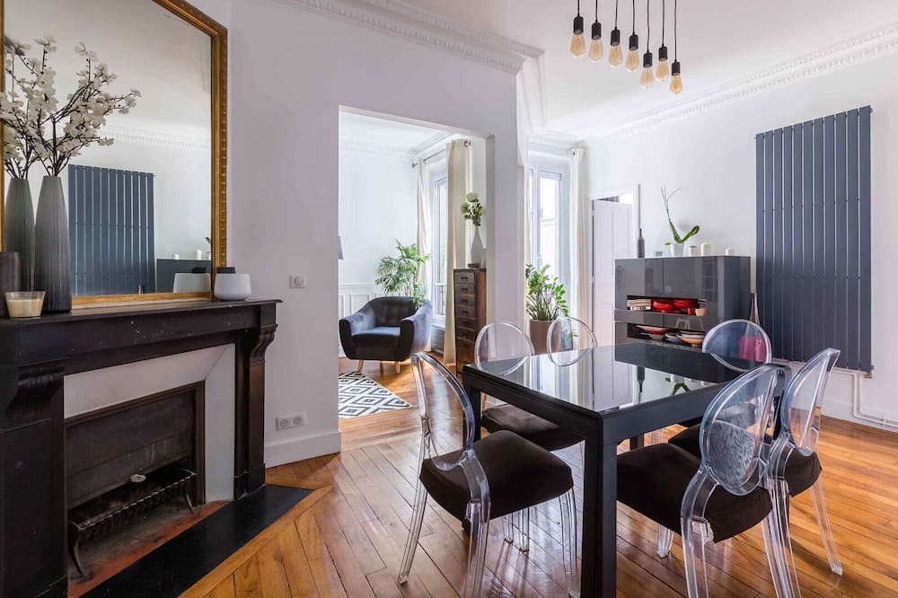 Photo of Livingroom in Passy