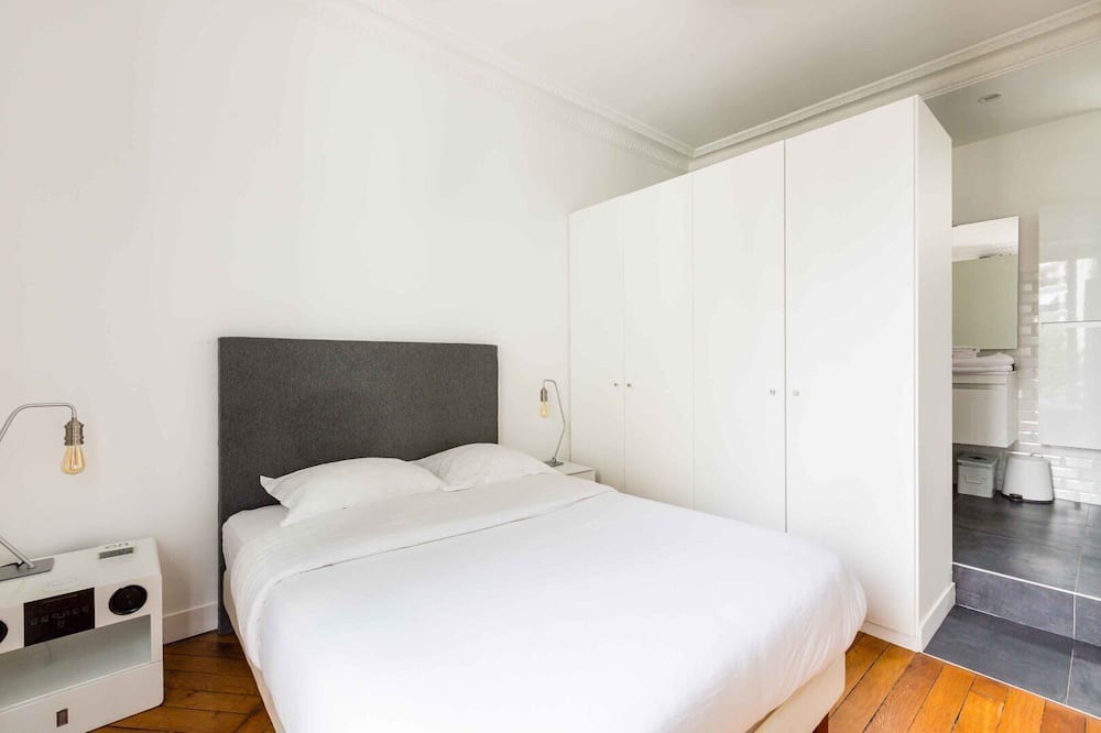 Photo of Bedroom in Passy