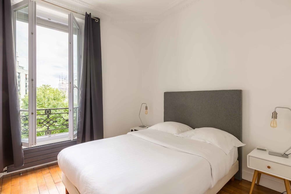 Photo of Bedroom in Passy