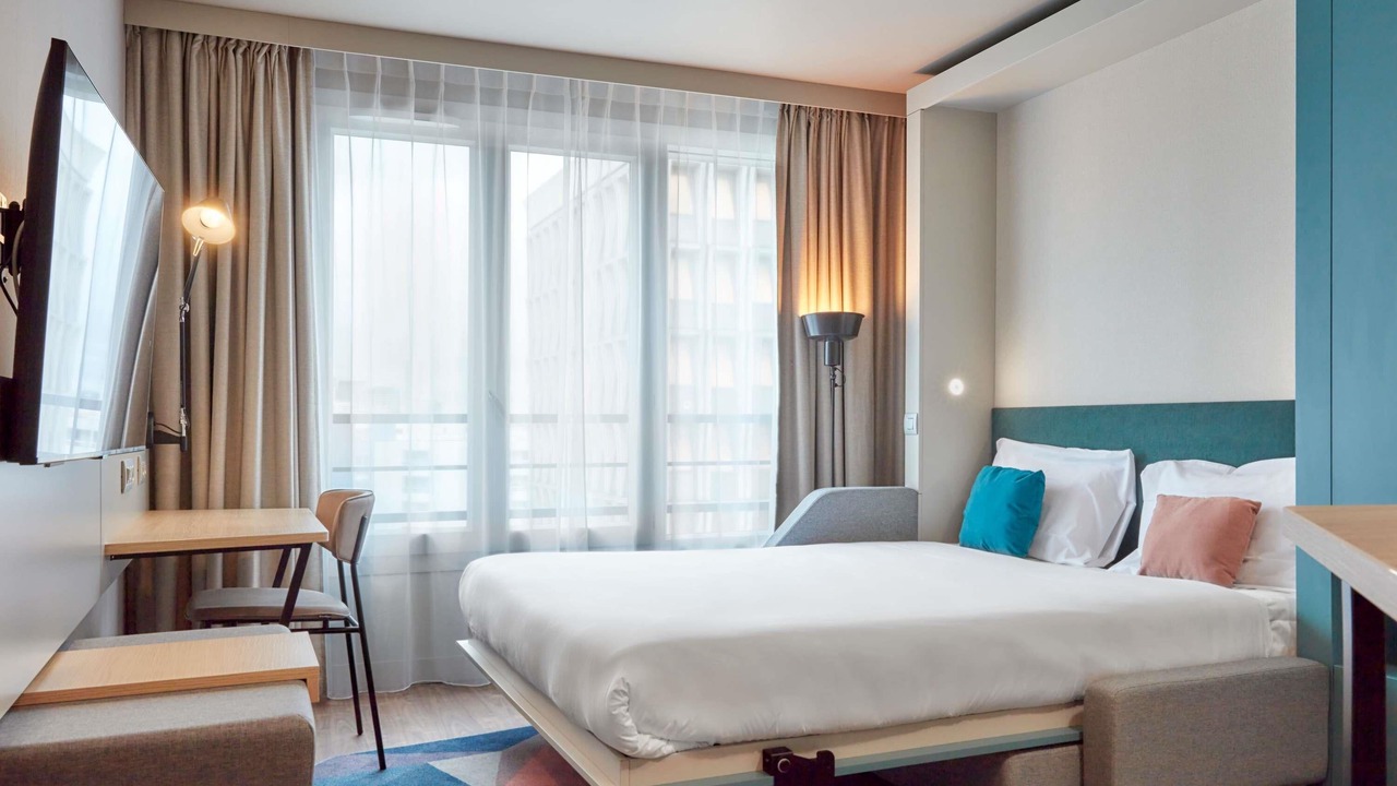 Photo of Bedroom in 12th Arrondissement