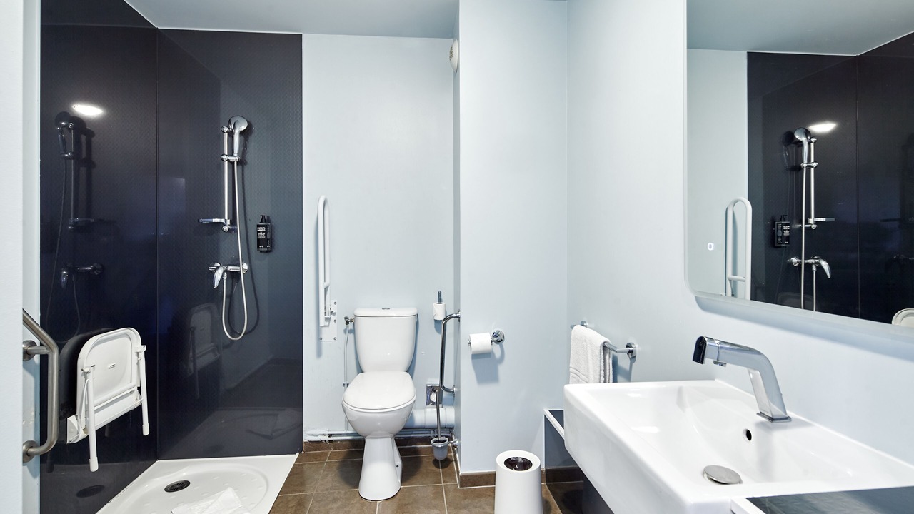 Photo of Bathroom in Adamville