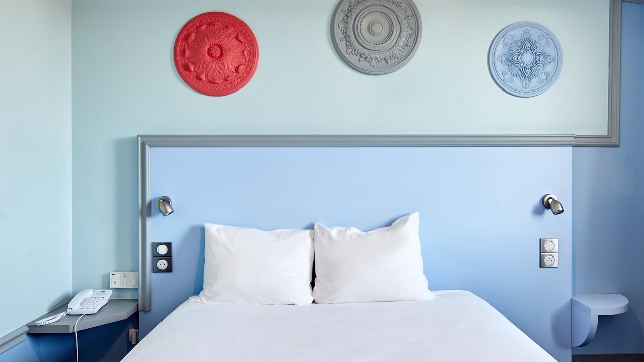 Photo of Bedroom in Adamville