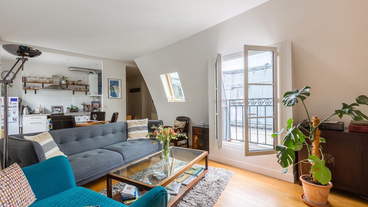 Photo of Livingroom in Quartier de la Folie-Mericourt