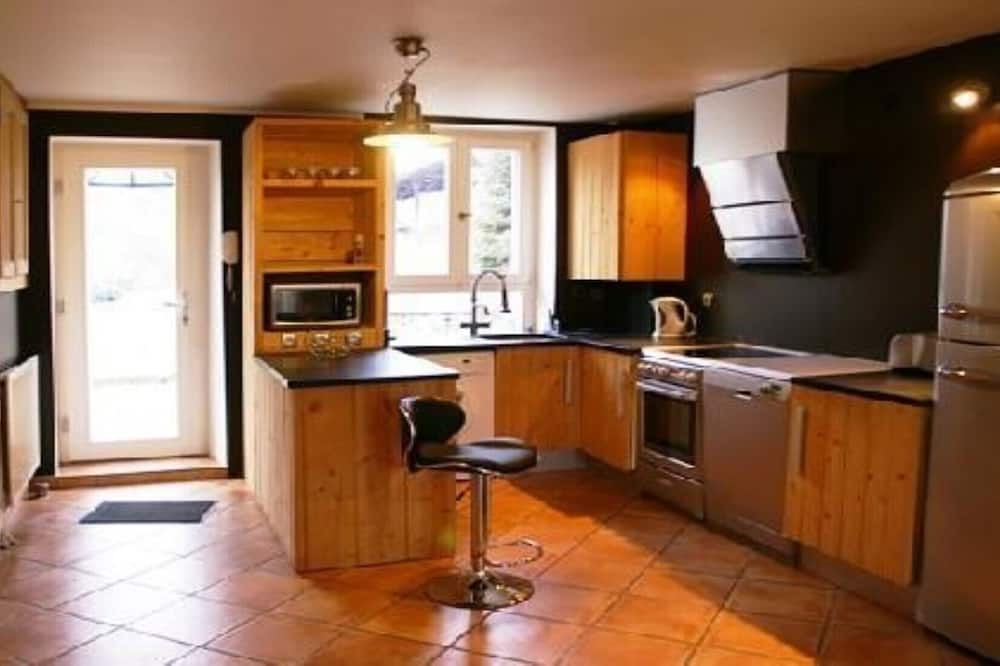 Photo of Kitchen in Quincy-Voisins
