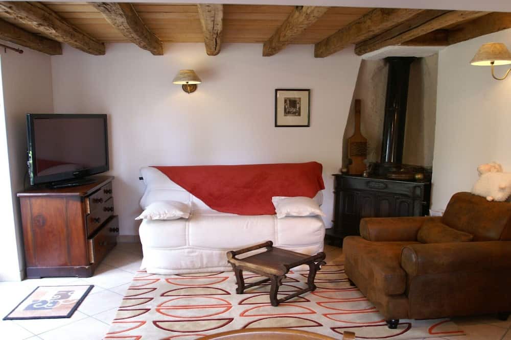 Photo of Livingroom in Quincy-Voisins