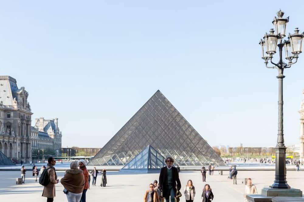 Photo of Others in Paris City Center