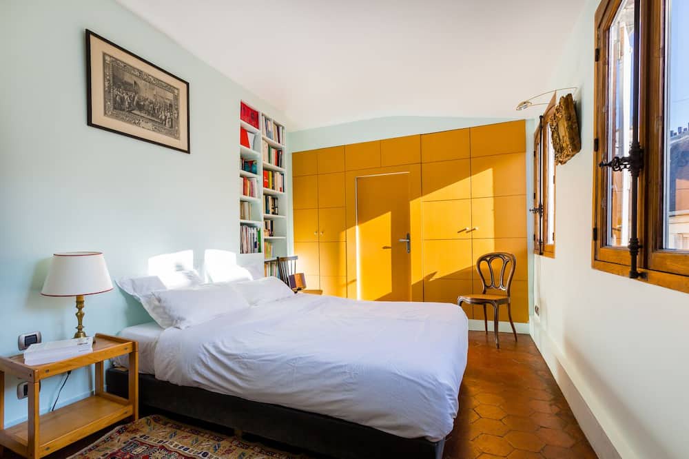 Photo of Bedroom in Paris City Center