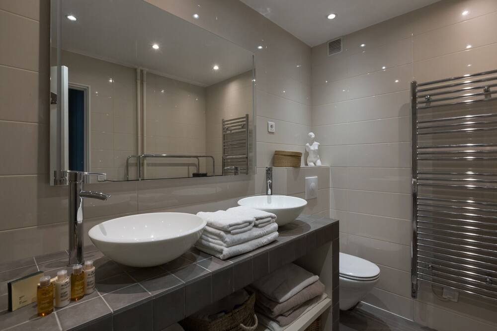 Photo of Bathroom in Auteuil