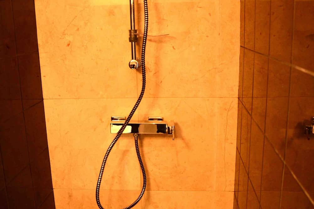 Photo of Bathroom in 9th Arrondissement