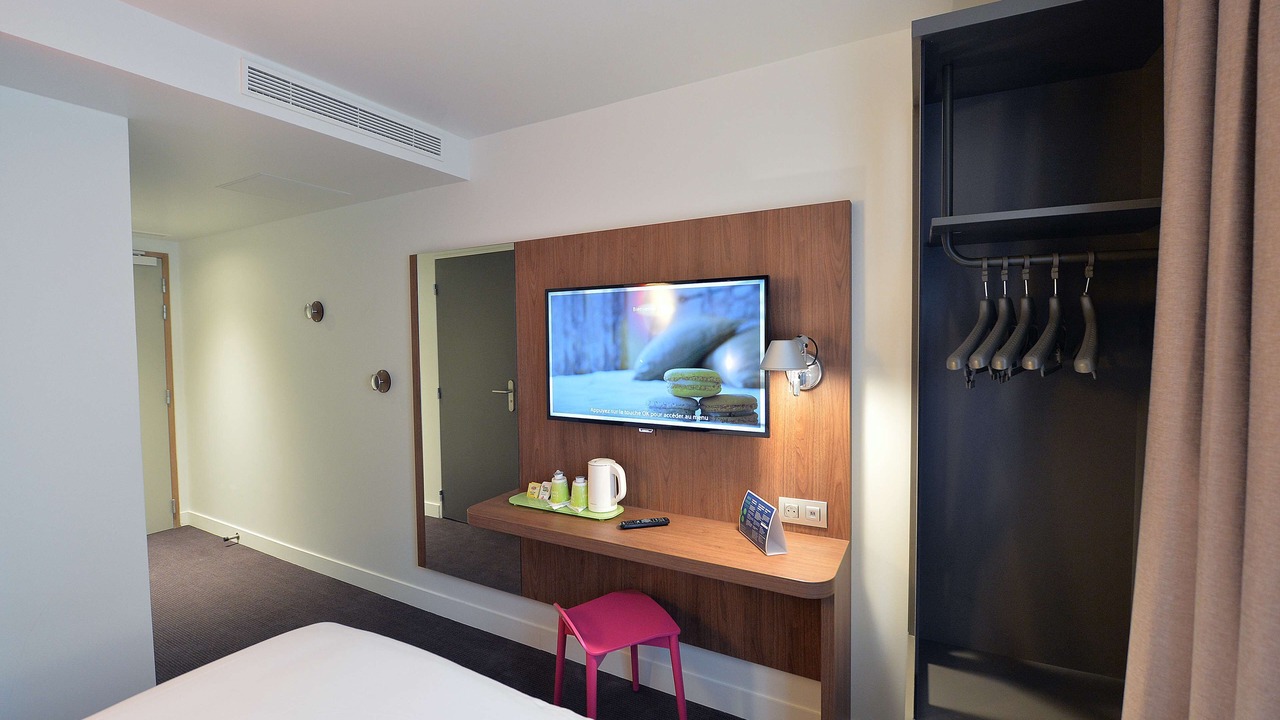 Photo of Bedroom in Clichy