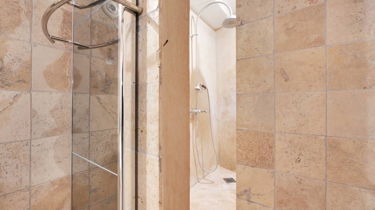 Photo of Bathroom in Latin