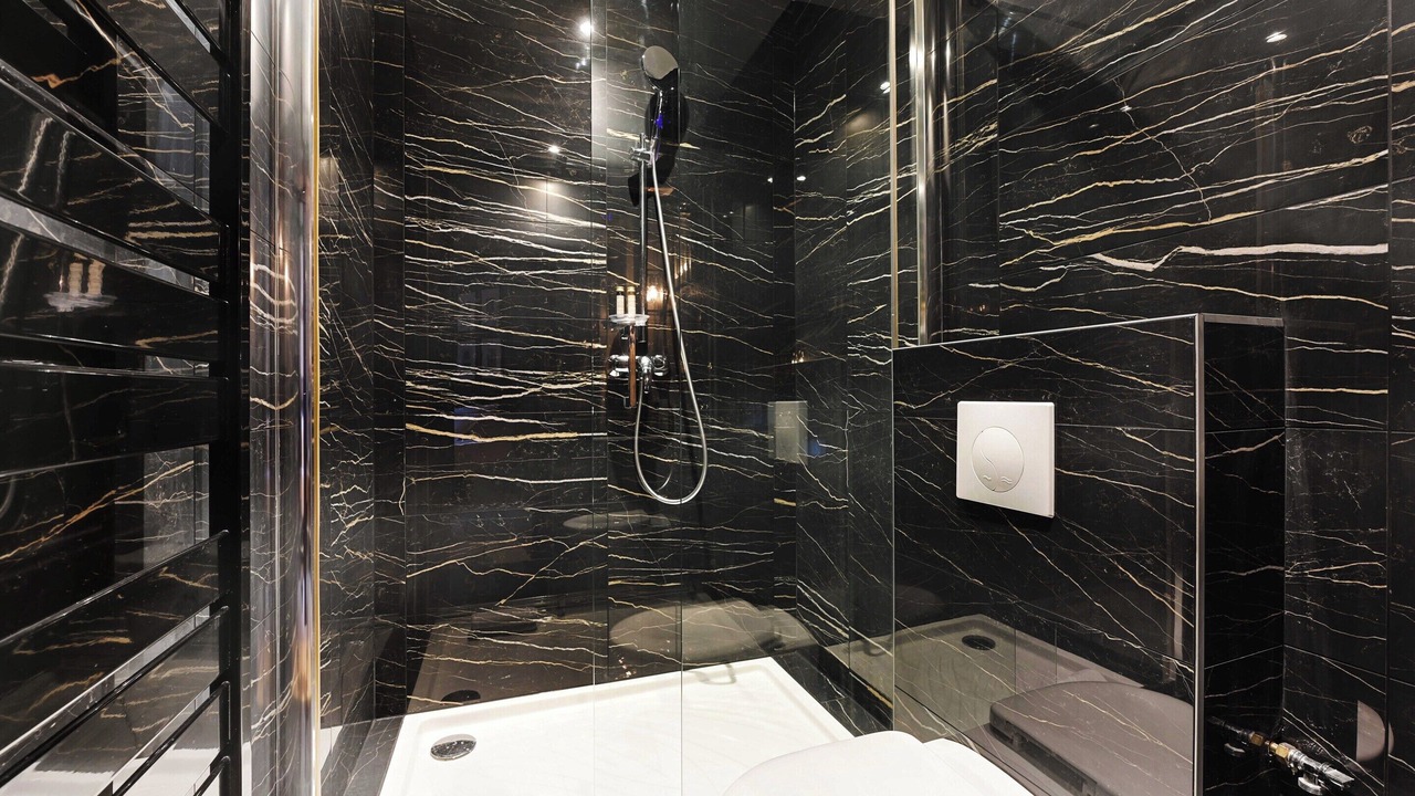 Photo of Bathroom in 16th Arrondissement