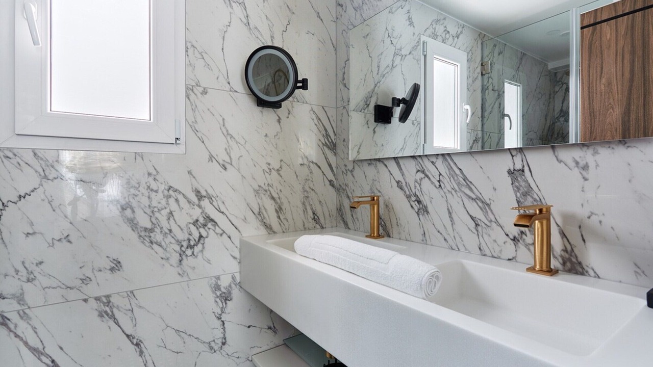 Photo of Bathroom in Saint-Germain-l'Auxerrois