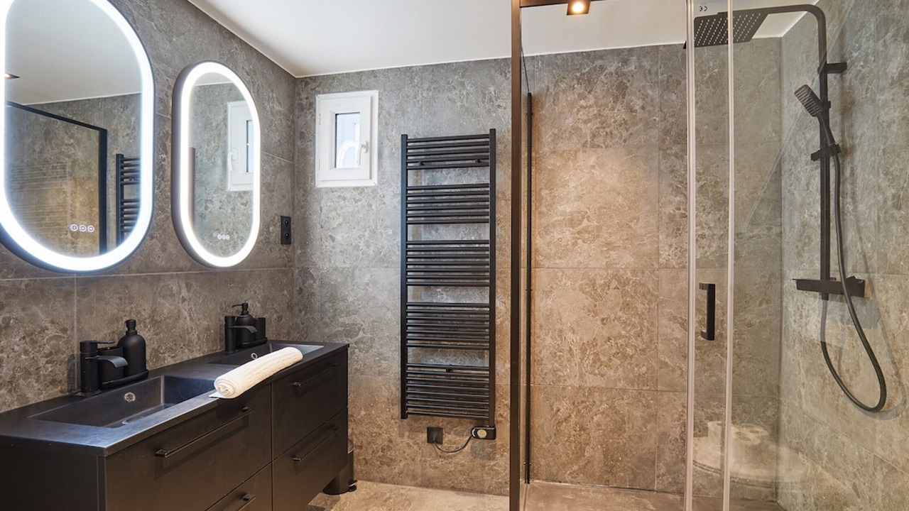 Photo of Bathroom in Arts-et-Metiers