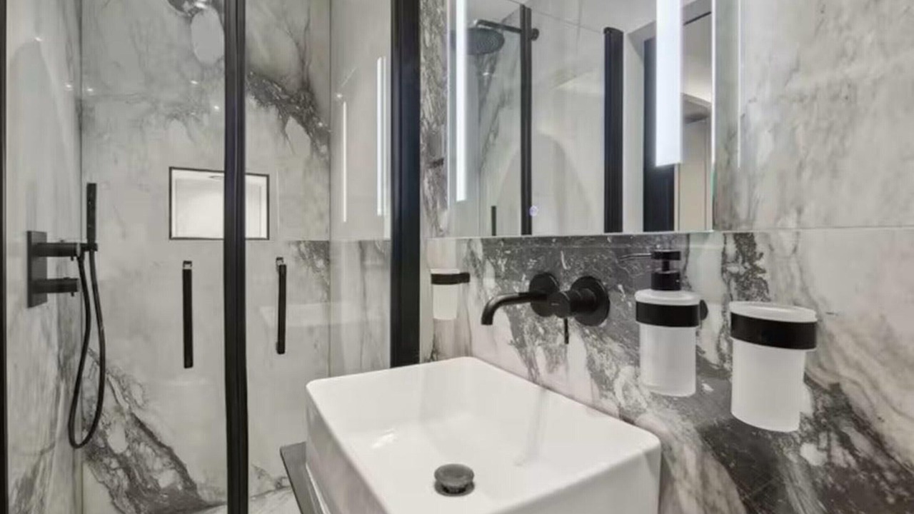 Photo of Bathroom in Marais
