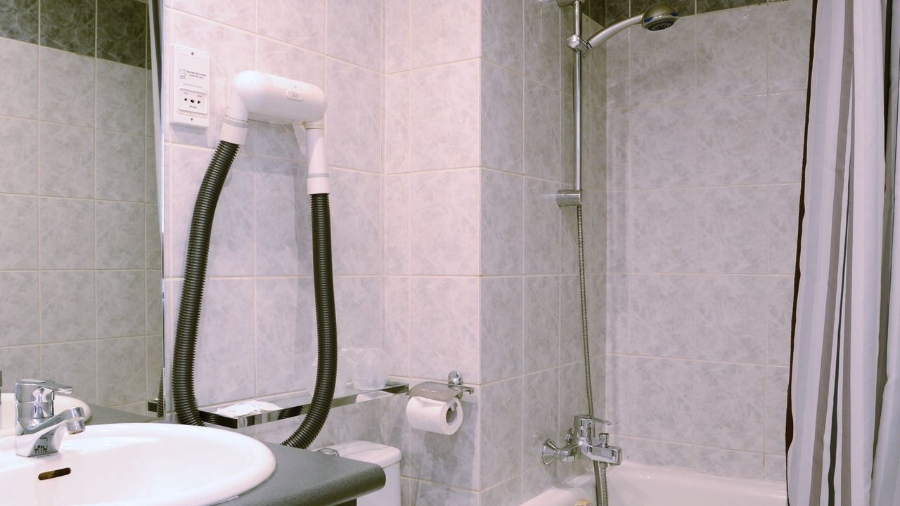 Photo of Bathroom in Val-de-Grace
