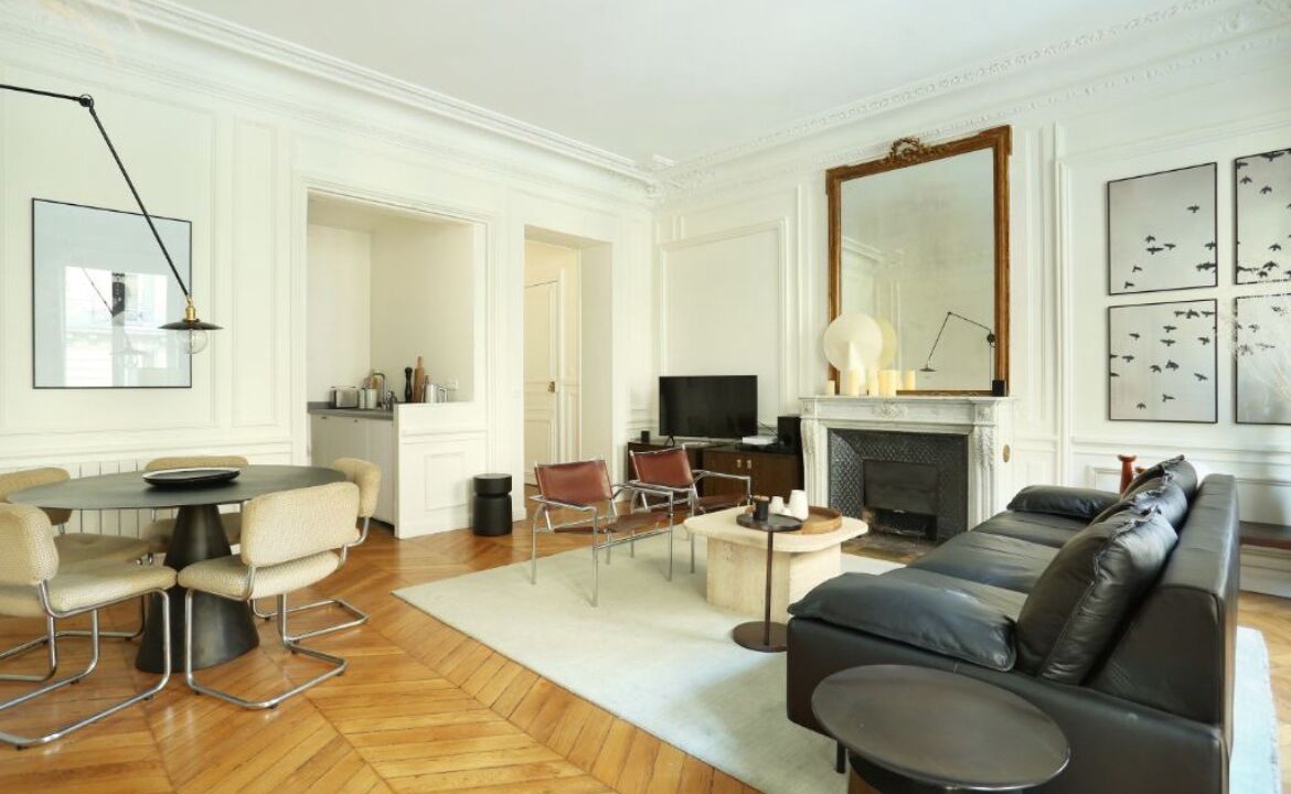 Photo of Livingroom in Quartier de la Place-Vendome
