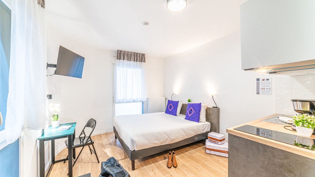 Photo of Bedroom in Noisy-le-Sec