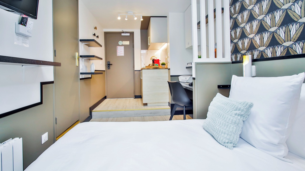 Photo of Bedroom in Quartier de la Place-Vendome