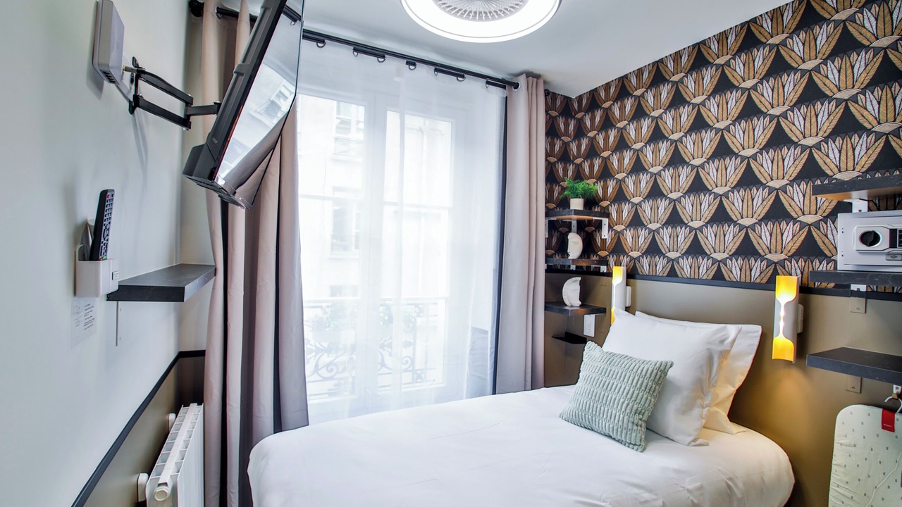 Photo of Bedroom in Quartier de la Place-Vendome