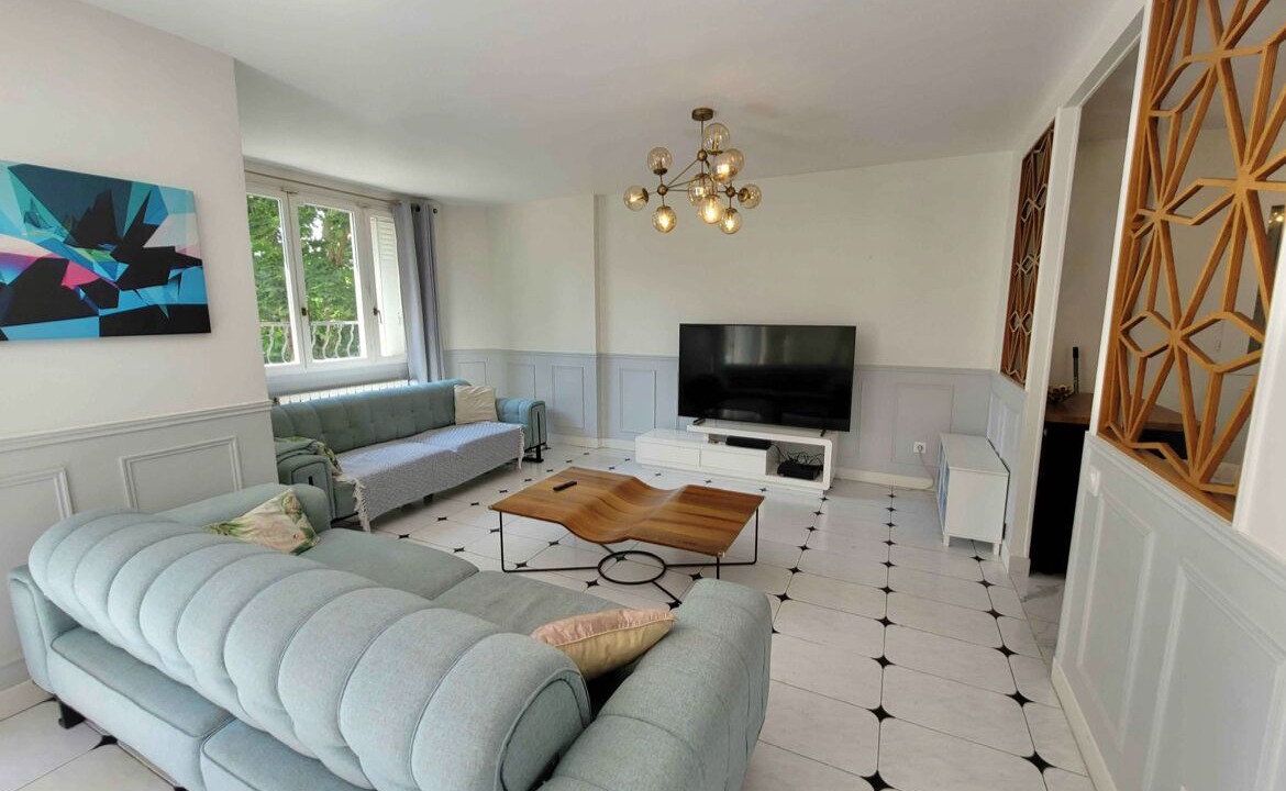 Photo of Livingroom in Villemomble