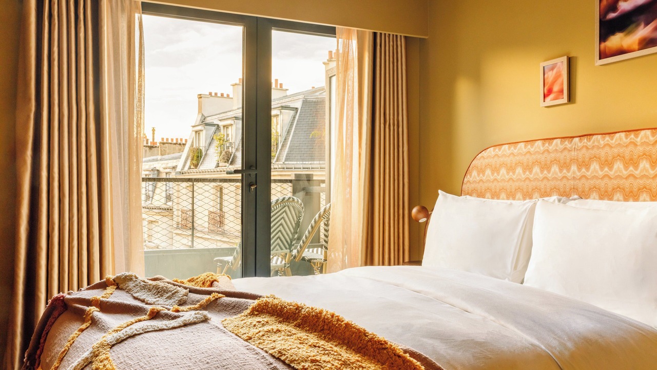 Photo of Bedroom in 5th Arrondissement