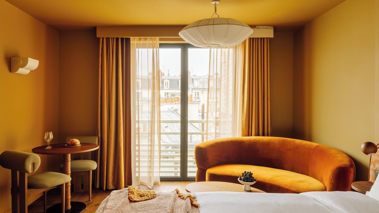 Photo of Bedroom in 5th Arrondissement