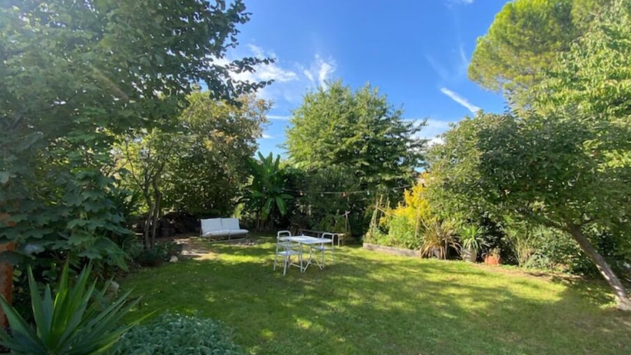 Photo of Outdoor in Vitry-sur-Seine