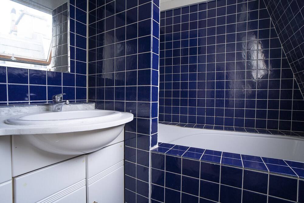 Photo of Bathroom in Les Halles