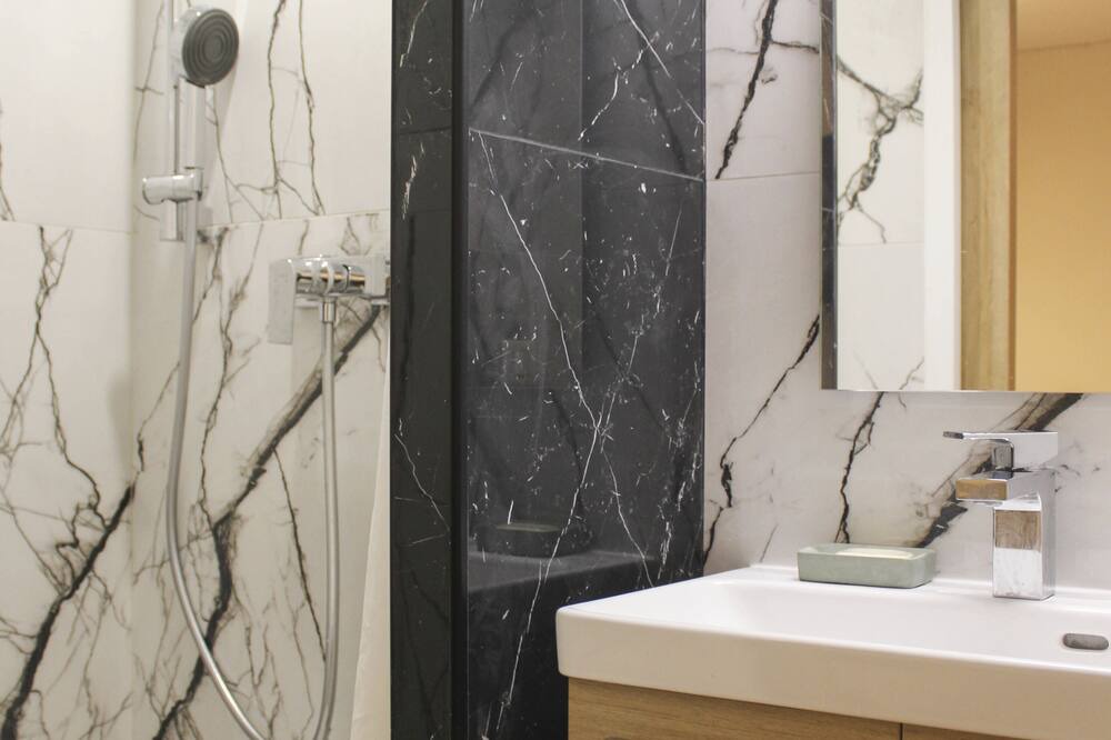 Photo of Bathroom in 10th Arrondissement