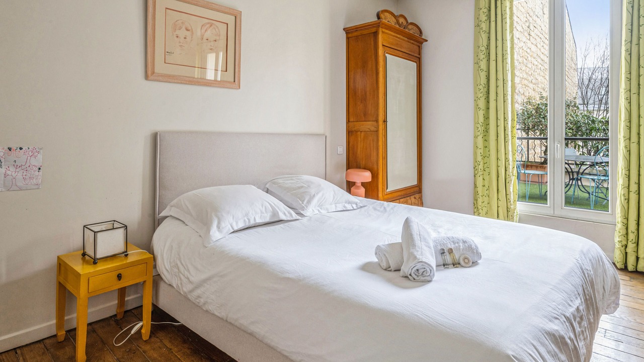 Photo of Bedroom in Asnieres-sur-Seine