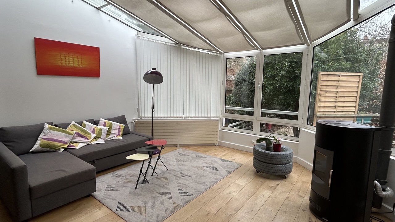 Photo of Livingroom in Rueil-Malmaison